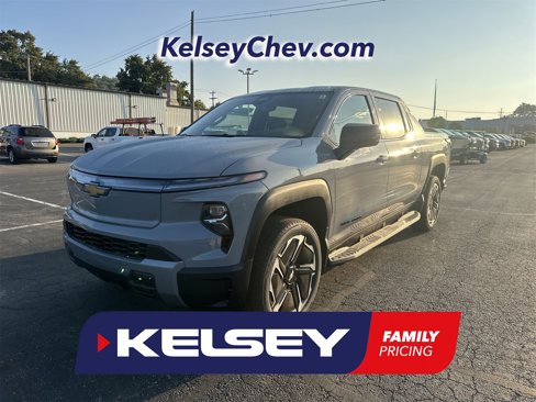 New 2026 Chevrolet Silverado EV LT image 1