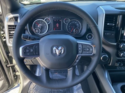 New 2026 RAM 1500 4x4 Crew Cab image 26