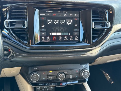Used 2021 Dodge Durango SXT w/ 3rd Row Seating Group image 32