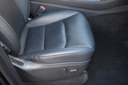 Used 2023 Tesla Model Y Long Range image 18