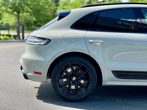 Used 2025 Porsche Macan GTS image 20