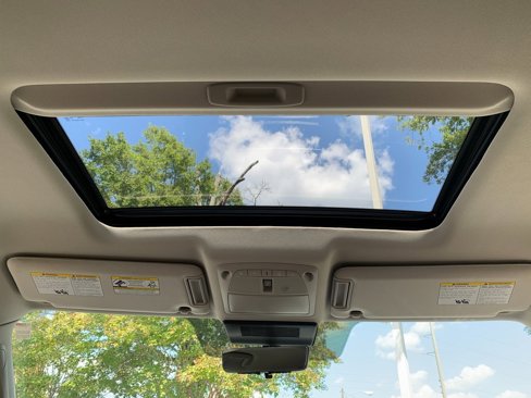 Used 2024 Nissan Armada Platinum w/ Captain's Chairs Package image 23