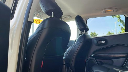 Used 2021 Jeep Compass Trailhawk image 39