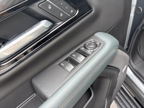 New 2026 GMC Yukon XL AT4 w/ AT4 Premium Plus Package image 16