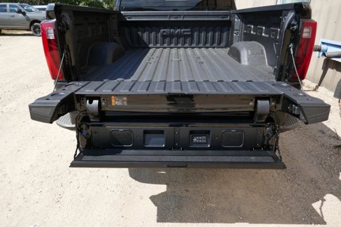 New 2026 GMC Sierra 2500 Denali Ultimate image 5