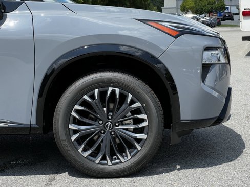 New 2025 Nissan Rogue Platinum image 47