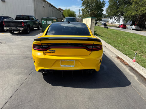 Used 2018 Dodge Charger R/T image 10
