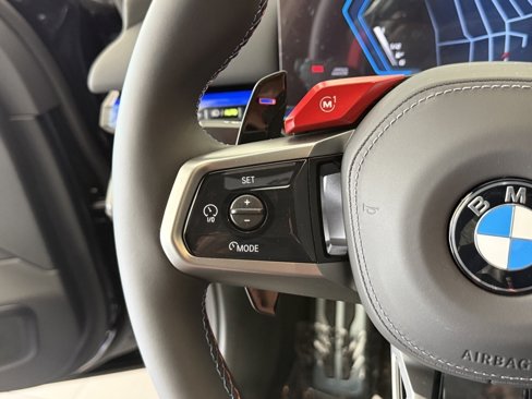 New 2026 BMW M5 w/ Executive Package image 21