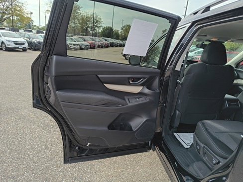 Used 2022 Subaru Ascent Premium image 12