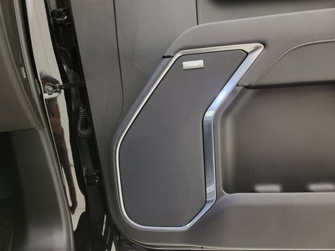 New 2025 Chevrolet Silverado 3500 LTZ w/ LTZ Premium Package image 17