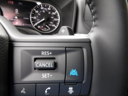 New 2026 Nissan Rogue SV image 32