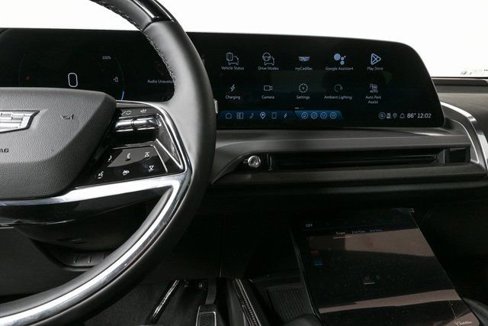 New 2026 Cadillac Vistiq Sport image 12