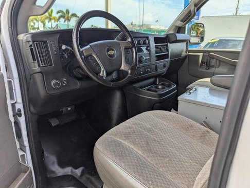 Used 2019 Chevrolet Express 2500 w/ Driver Convenience Package image 11