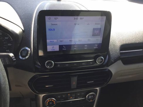 Used 2020 Ford EcoSport Titanium image 19