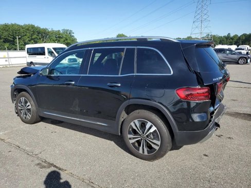 Used 2025 Mercedes-Benz GLB 250 4MATIC image 3