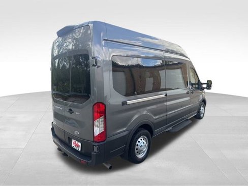 Used 2025 Ford Transit 350 XLT image 4