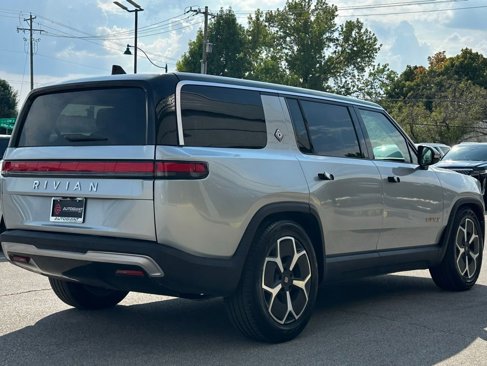 Used 2023 Rivian R1S Adventure image 11