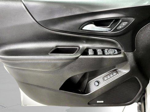 Used 2022 Chevrolet Equinox Premier image 39