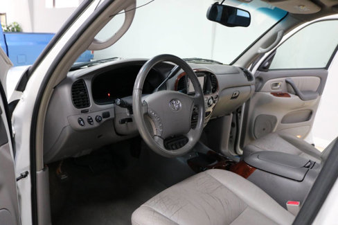 Used 2005 Toyota Sequoia Limited image 28