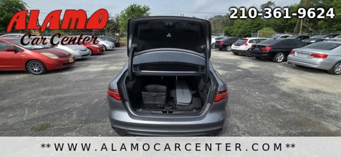 Used 2020 Jaguar XE S image 27