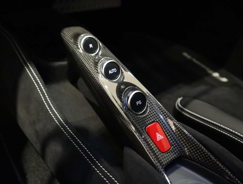 Certified 2022 Ferrari F8 Tributo image 43