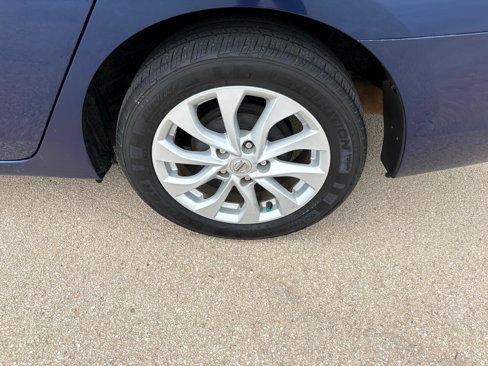 Used 2019 Nissan Sentra SV image 7
