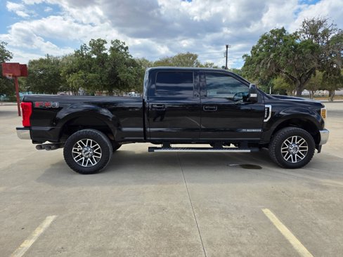 Used 2019 Ford F250 Lariat w/ Lariat Value Package image 5