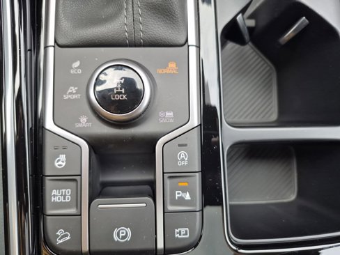 New 2025 Kia Sorento SX Prestige w/ Sage Leather Package image 27