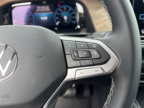 New 2025 Volkswagen Atlas SE image 18