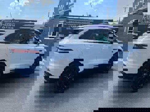 Used 2023 Jaguar F-PACE S image 23