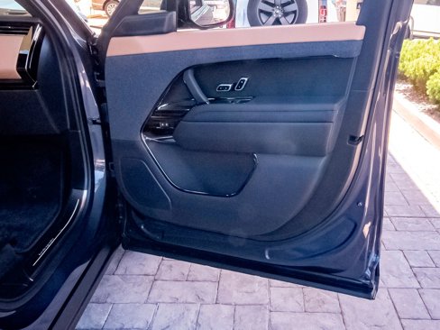 New 2025 Land Rover Range Rover Sport Autobiography image 42