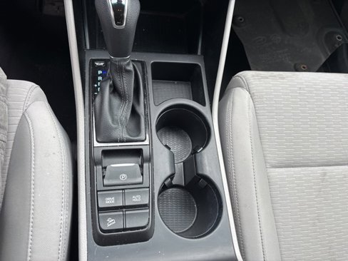 Used 2019 Hyundai Tucson SE w/ Cargo Package image 14