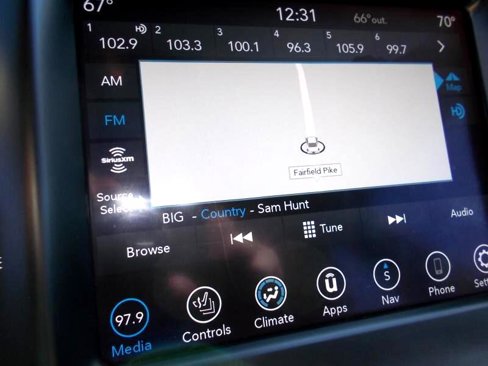 Used 2022 Chrysler 300 Touring L w/ Popular Equipment Group image 32
