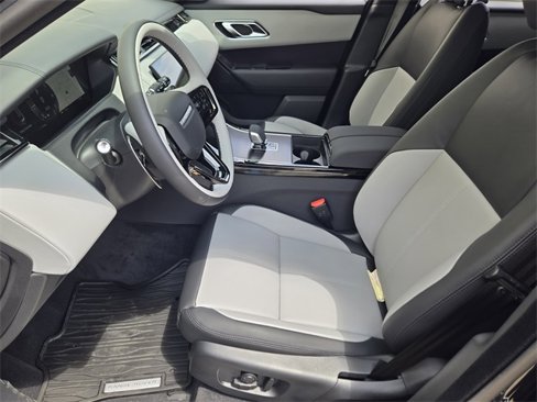 New 2026 Land Rover Range Rover Velar Dynamic SE image 8