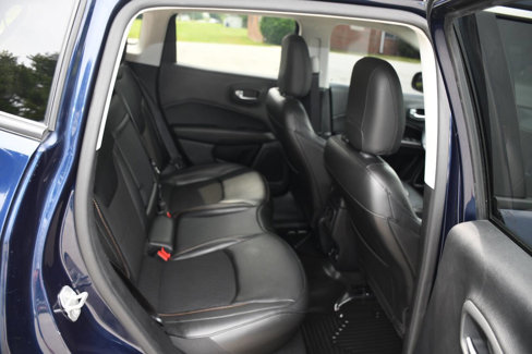 Used 2020 Jeep Compass Latitude w/ Popular Equipment Group image 19