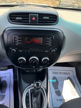 Used 2015 Kia Soul image 17
