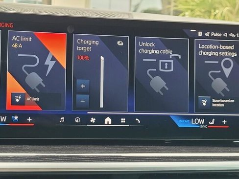 New 2026 BMW X5 xDrive50e w/ M Sport Package image 22