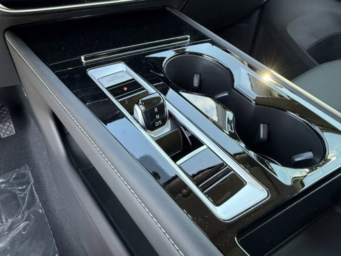 New 2025 Volkswagen Atlas SEL image 19