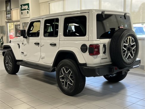 New 2025 Jeep Wrangler Sahara image 8