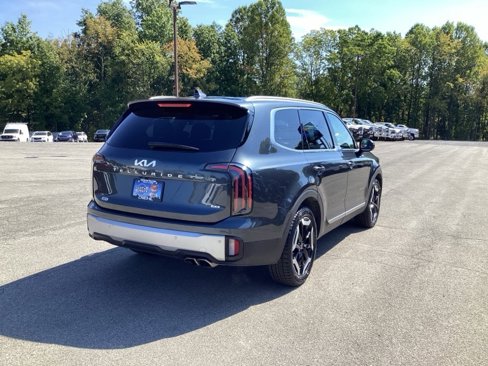 Used 2024 Kia Telluride EX image 7