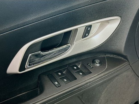 Used 2016 Chevrolet Equinox LS image 18