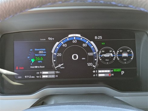 Used 2024 Toyota Sequoia Limited image 32