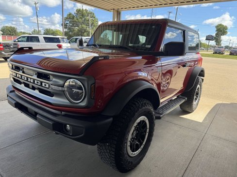 Used 2024 Ford Bronco Big Bend w/ Sasquatch Package image 1