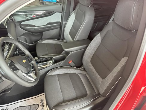 New 2026 Chevrolet TrailBlazer LT w/ Convenience Package image 11