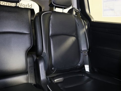 New 2026 Honda Odyssey Touring image 13