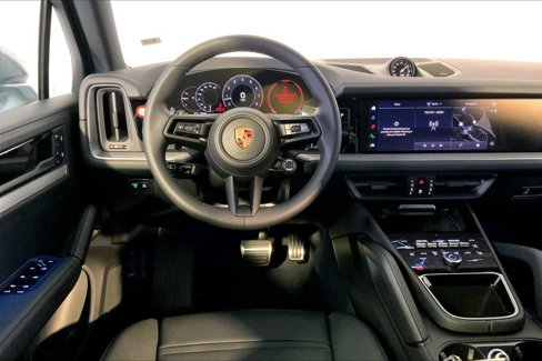 New 2026 Porsche Cayenne image 13