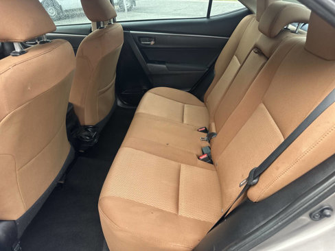 Used 2016 Toyota Corolla LE image 19