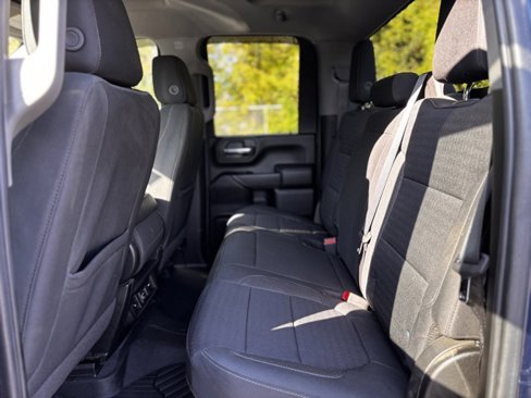 Used 2022 Chevrolet Silverado 2500 LT w/ Convenience Package image 24