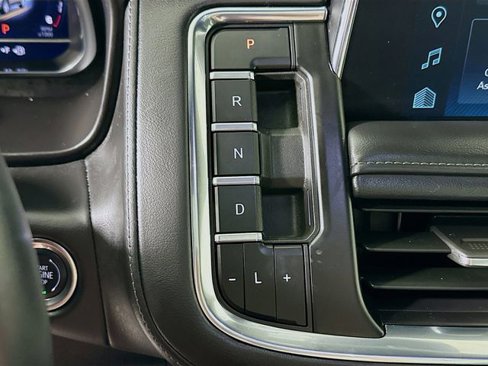 Certified 2024 Chevrolet Suburban Z71 w/ Luxury Package image 17