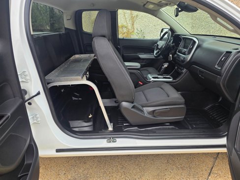 Used 2022 Chevrolet Colorado LT w/ Fleet Safety Package image 21